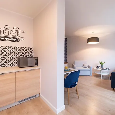 Beautiful 600 M To The By Renters