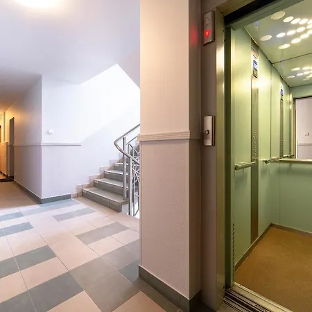 Beautiful 600 M To The By Renters Apartment